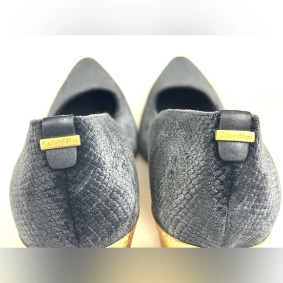 Calvin Klein Neema Velvet Gold Block High Heel Blue Size 10 - Picture 3 of 9